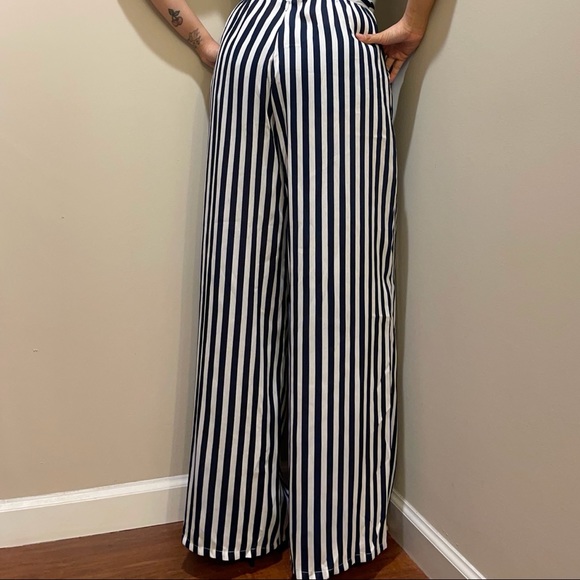 Fashion Nova Navy Blue White Vertical Stripes Highwaist Square Wide Leg Pants-XS - Picture 3 of 4